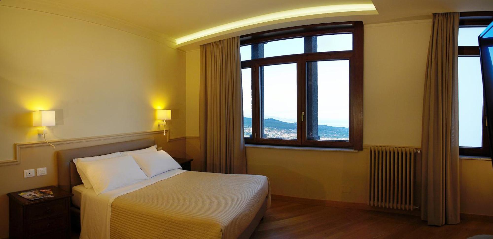 Airone Wellness Hotel Цафферана-Этнея Экстерьер фото
