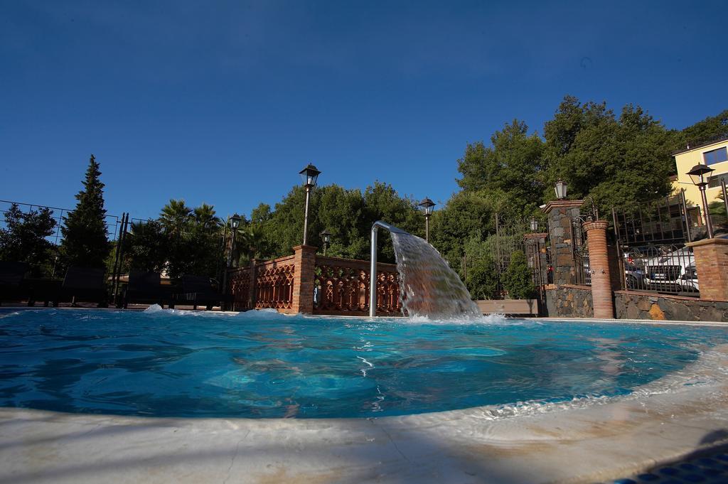 Airone Wellness Hotel Цафферана-Этнея Экстерьер фото